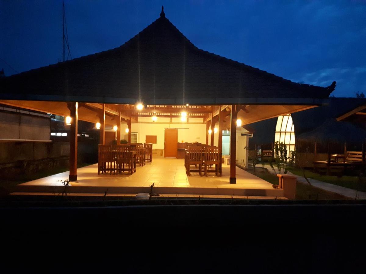 Hotel Coco Bale à Gili Meno Extérieur photo