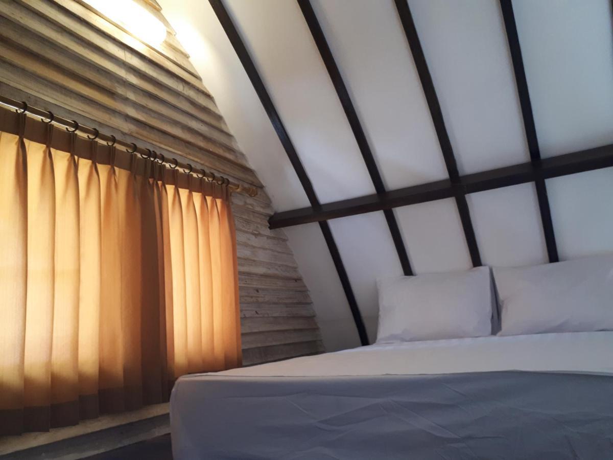 Hotel Coco Bale à Gili Meno Extérieur photo