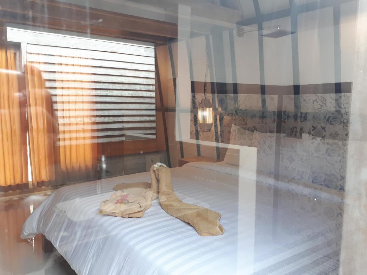 Hotel Coco Bale à Gili Meno Extérieur photo