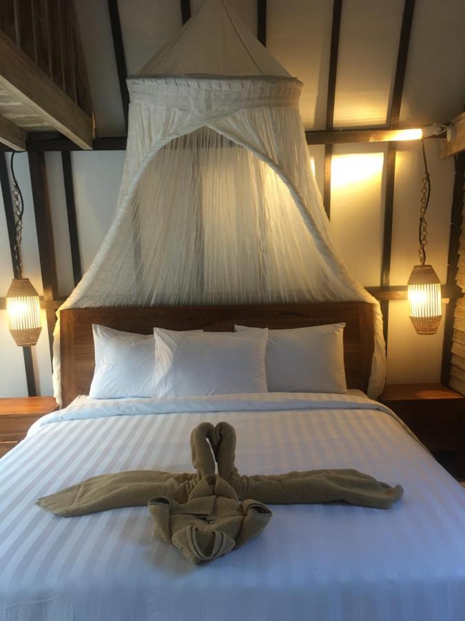 Hotel Coco Bale à Gili Meno Extérieur photo